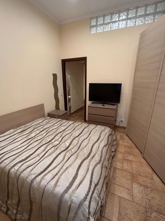 Bed and Breakfast Jambo House Веллетри Экстерьер фото