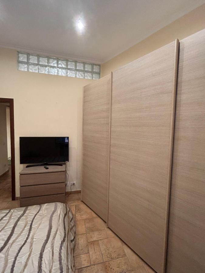 Bed and Breakfast Jambo House Веллетри Экстерьер фото