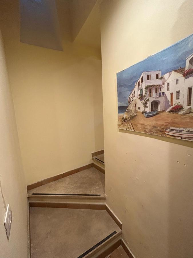 Bed and Breakfast Jambo House Веллетри Экстерьер фото